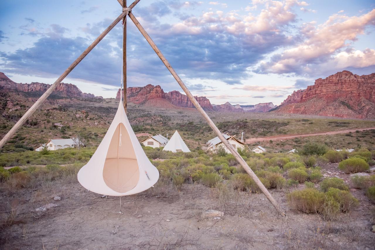Under Canvas Zion Virgin Luaran gambar